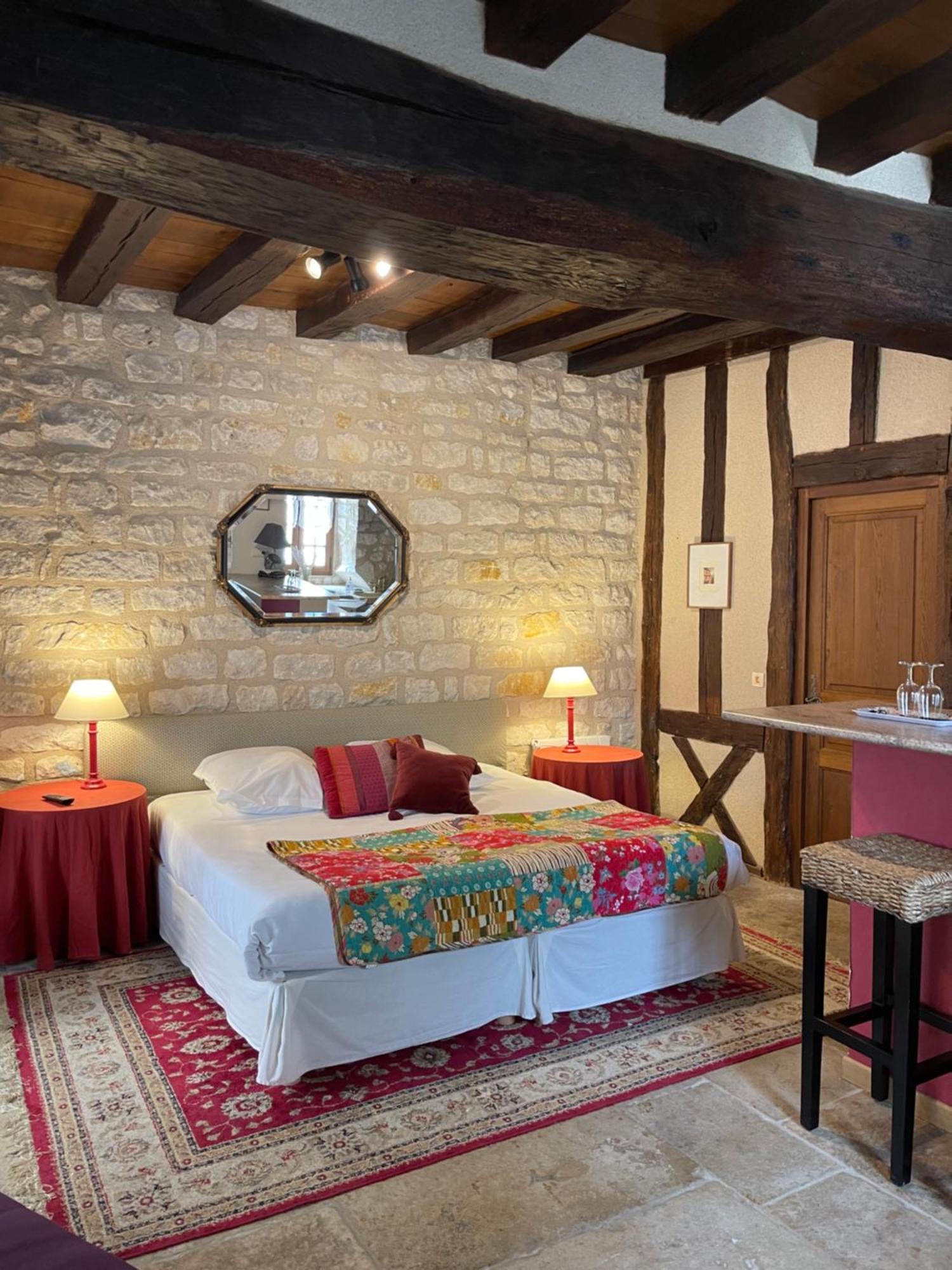 La Maison D'Alienor - Gites De Caractere A Chablis - 89 Екстер'єр фото